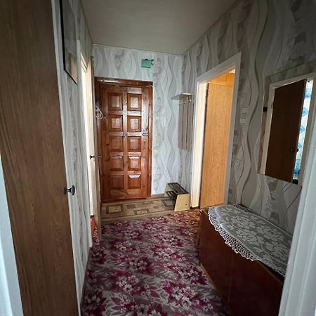 Уютная Квартира Посуточно Улица Белова Chernihiv Luaran gambar